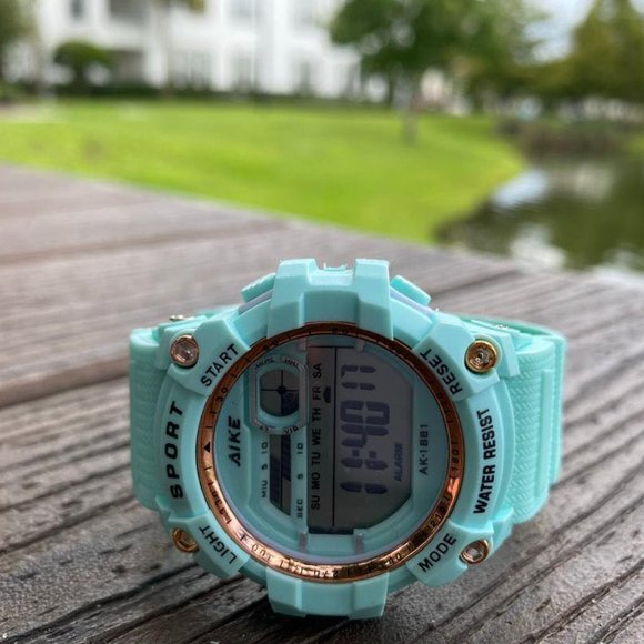 FLAPI Waterproof Wrist Watch w/Alarm